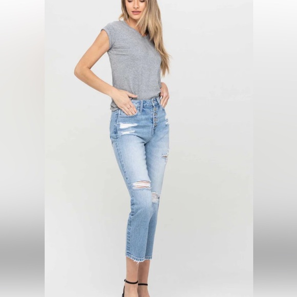 Vervet Light Wash Super High Rise Distressed Cropped Jeans Sz29 - Picture 9 of 9